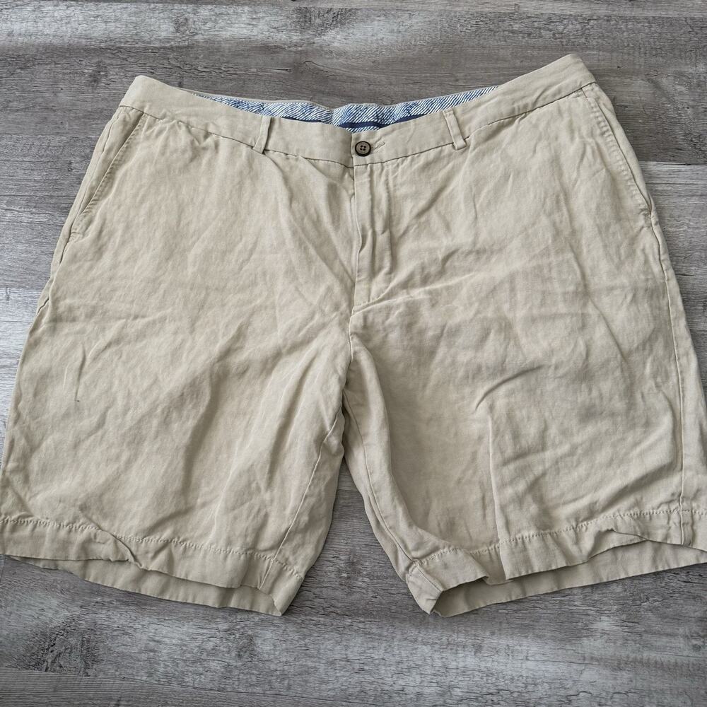 Tommy Bahama Shorts Mens Sz 42 Khaki Beige Silk Linen Flat Front Bermuda Walking